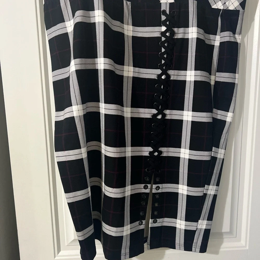 Torrid Lace Up Ponte Pencil Skirt Women's Plus 4/4X Plaid Pull-On Stretch Knit